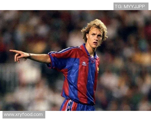 七十年代和九十年代的足球明星盘点与回顾